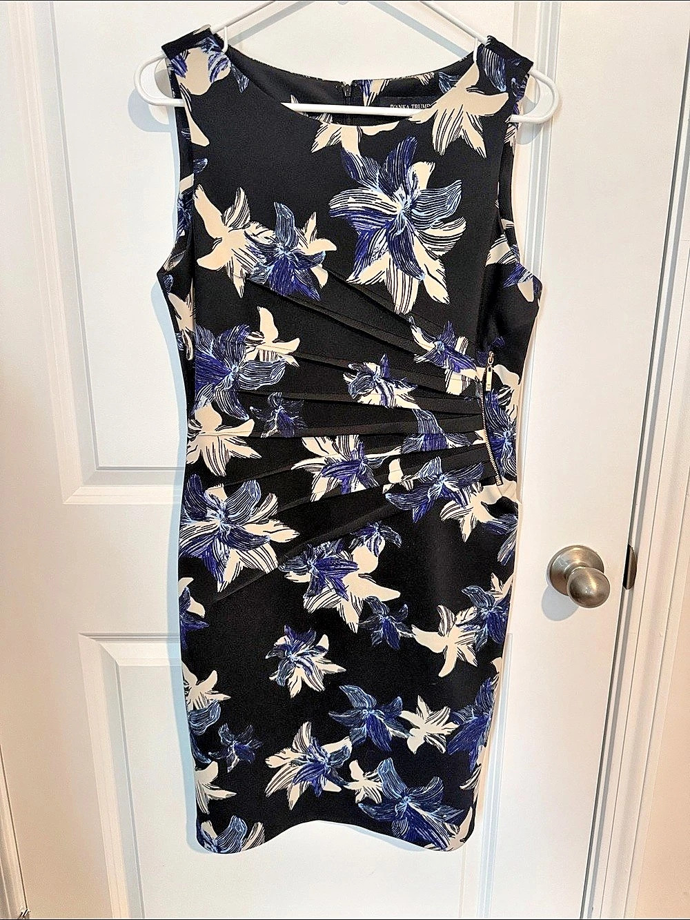 Ivanka Trump Floral Midi Dress in Black & Blue Size 8 Like New